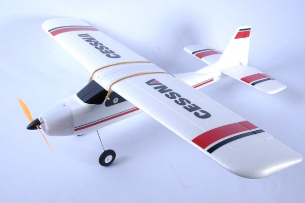 Cessna 182 980mm ARF EPO (R-PLFZ24QR)